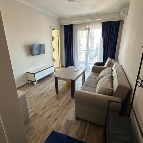 Levanis 3, Batumi (foto 5)