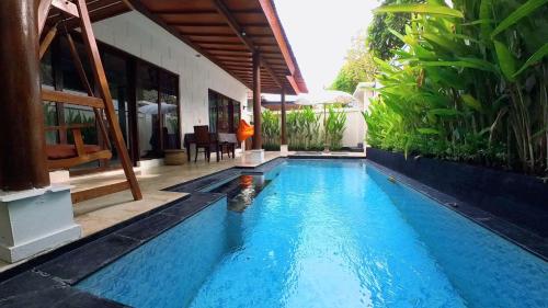 Privat Pool villa at kuta, Kuta