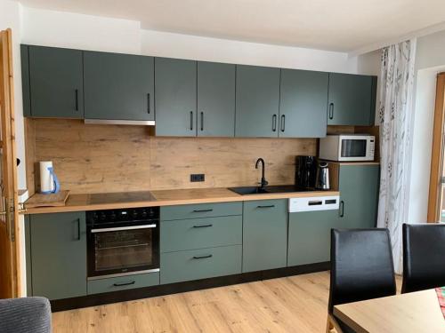 ห้องครัว, Sonnenappartement in ฮอลเลนเซิน