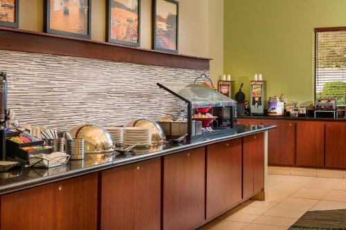 Residence Inn by Marriott Portland South-Lake Oswego - image 6