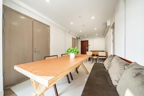 Denpa Inn - The Bund East Nanjing Road – Shanghai, DC