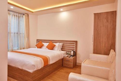 Deluxe King Room