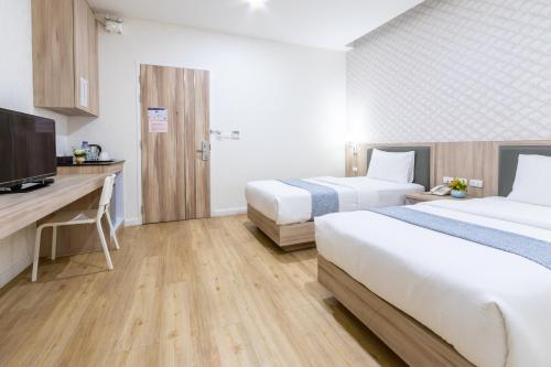 room detail thumbnail 0