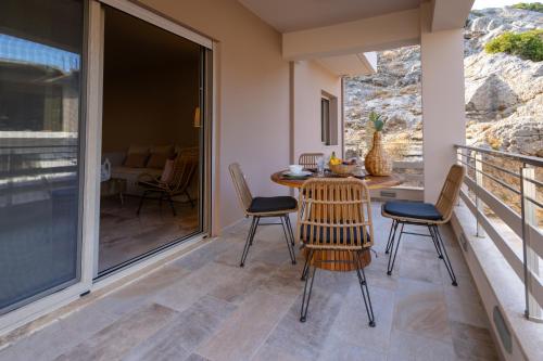 Southern Light Tsoutsouros in Arkalochori