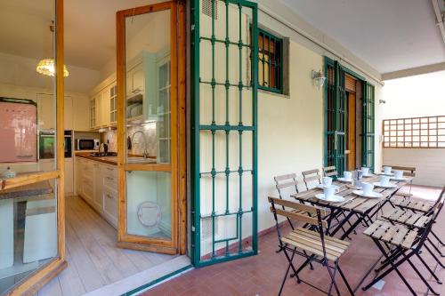 Marsilio Ficino Apartment by Mamo Florence - image 5