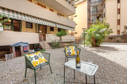 Apartment with Terrace image 10