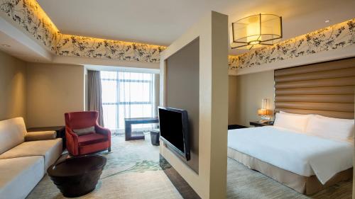 577094970 Crowne Plaza Hefei by IHG
