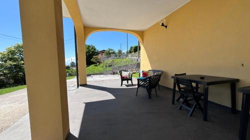 Dārzs, La Casa Gialla in Santa Maria Hoe