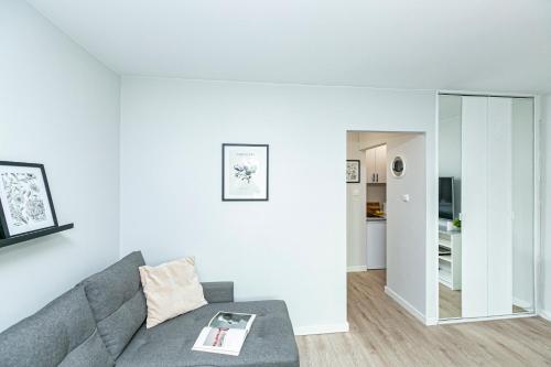 Bagno 7 grey - Stacja metra 300m - underground station 300m Better Rental, Varsovia (foto 6)