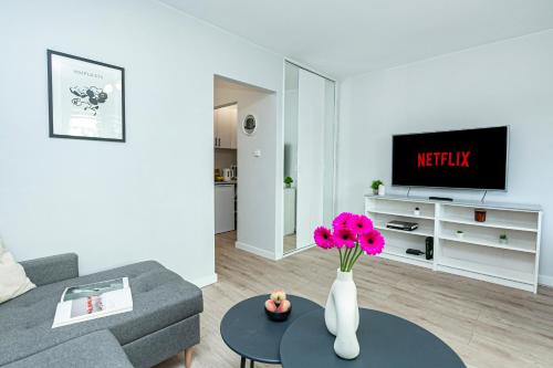Bagno 7 grey - Stacja metra 300m - underground station 300m Better Rental, Varsovia (foto 7)