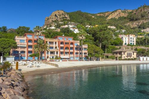 Theoule Beach