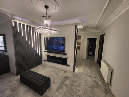 Entire home flat in amman fully renovated - image 13