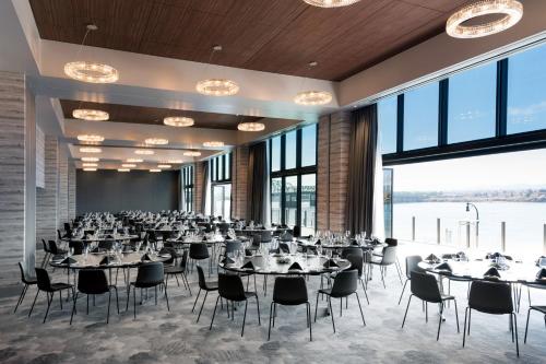 호텔 인디고 밴쿠버 다운타운 – 포틀랜드 지역 바이 IHG - 회의실/연회장