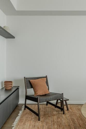 Three-Bedroom Apartment with Ocean View image 5