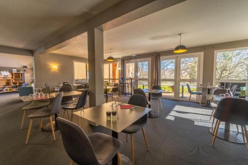 Restaurant, Sure Hotel by Best Western Limoges Sud in Feytiat
