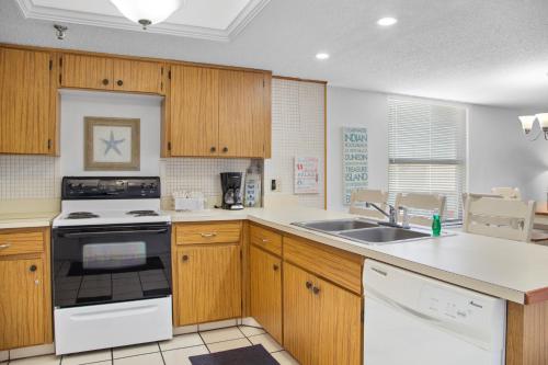 Beachfront Complex - 2b 2b - Beach Place #504 thumb 4