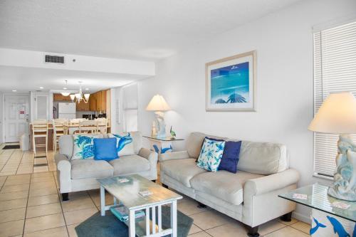 Beachfront Complex - 2b 2b - Beach Place #504 detail