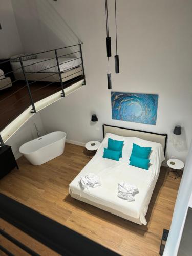 La Maison Toledo Room Type - Deluxe Quadruple Room La Maison Toledo Room Type - Deluxe Quadruple Room