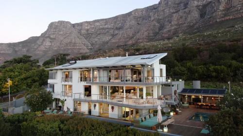 Atzaró Cape Town - image 2