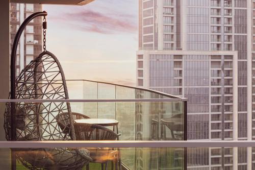 SmartStay at Opera Grand - Stunning Burj Khalifa Views - Brand New Luxury Residences, Dubai