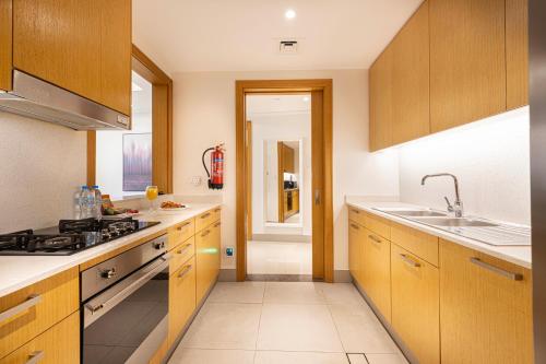 SmartStay at Opera Grand - Stunning Burj Khalifa Views - Brand New Luxury Residences - main image