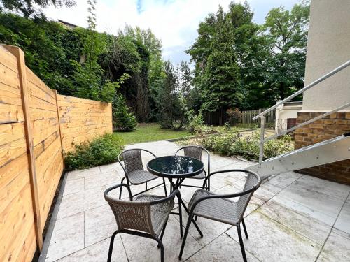 Soul-Apartment Terrasse Privat-Parkplatz Boxspringbett 55Zoll TV WLAN, Leipzig (foto 6)