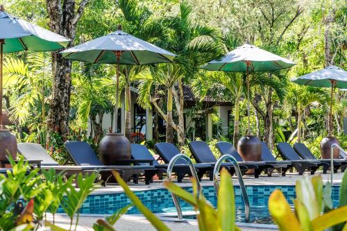 Nang Thong Bay Resort 1