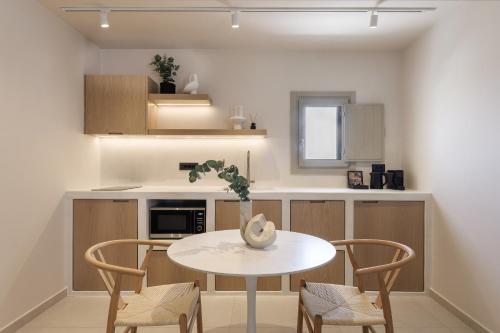 Morfes Luxury Residence - image 3