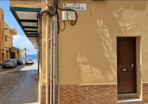 Sal y Mar Apartment - Playa de Almeria - Centro de Almeria 2