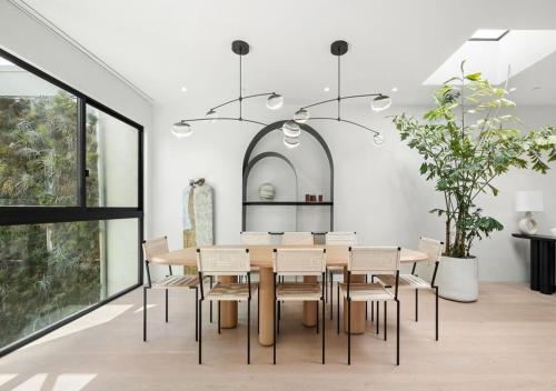 Ocean Park Blv Four Bedrooms Apartment