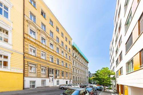 A1 Royal Plaza – Prague, NY
