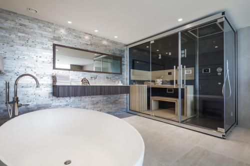 Van der Valk Hotel Hengelo - image 3