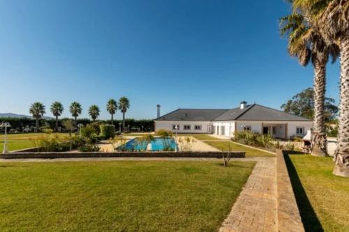 Quinta Palmeira Real in Varzea de Sintra