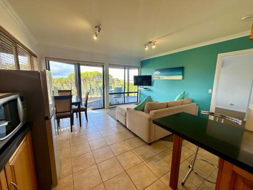 말라쿠타 The Wave Oasis SC B&B 4성급 게스트하우스 스위트룸