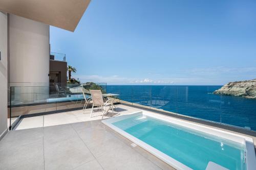 Balcony/terrace, Athina Palace Resort & Spa in Gazi