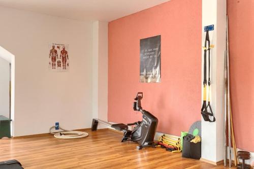 Four-Bedroom Holiday Home image 6