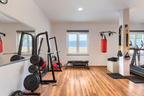 Four-Bedroom Holiday Home image 4