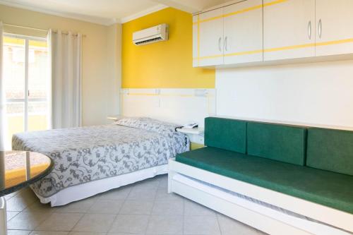 Bombinhas Praia Apart Hotel - unidade rua Bem Te Vi in Bombinhas