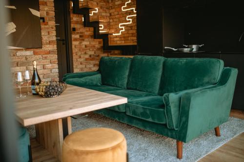 Спільний лаунж/ТБ зона, Nowoczesny drewniany domek CHILL HOUSE in Длугосьодло