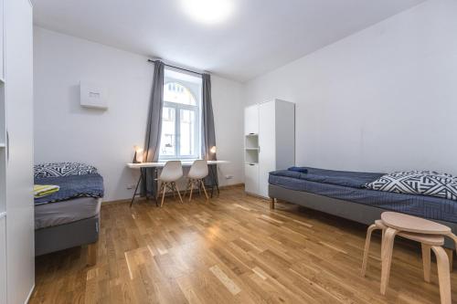 Apartments Holandska 36 - image 7