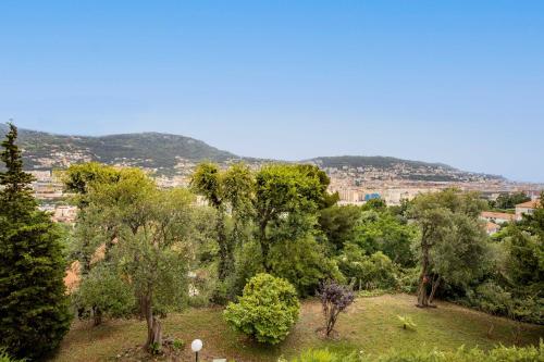 View, Happyfew Le Floreal near Musée Archéologique de Nice-Cimiez