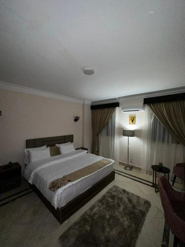 Aziz Egypt Pyramids Hotel