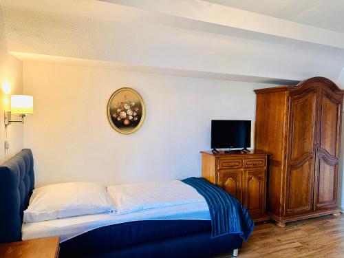 Altstadthotel Hayk am Rhein – Cologne, IA