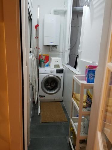 Apart 2 bedrooms 2 bathroom 30 nigth min WiFi washmachime elevator AC heather, Barcelona (fotografie 9)