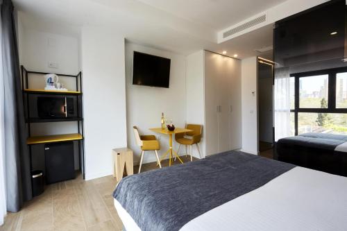 Hotel Valencia Alameda 41 - image 14