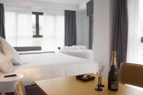 Hotel Valencia Alameda 41 - image 6