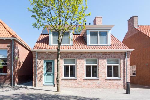 Exterior view, Zeayou Zeeland - Studio's Zuidstraat 1 in Domburg
