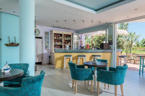 W Suites by Checkin - image 9