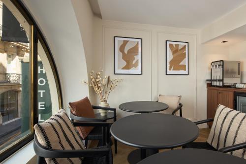 Hôtel Elysée Secret in 8th - Champs Elysees