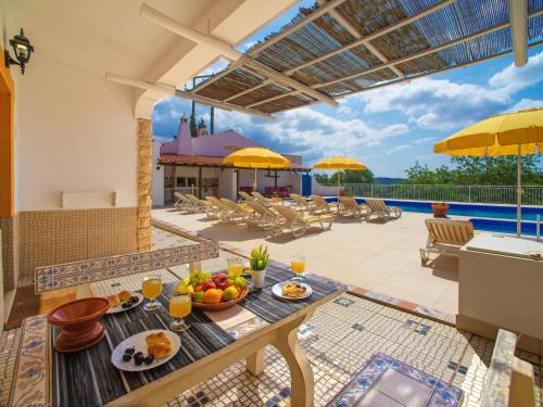 Holiday Home Ana by Interhome in Paderne